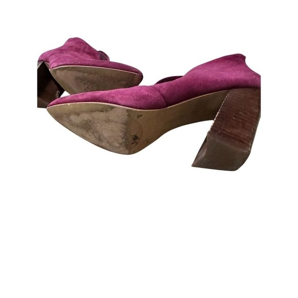 Vince Camuto Women's Suede Ankle Booties Plum Size 8 Pointed Toe - Picture 4 of 9